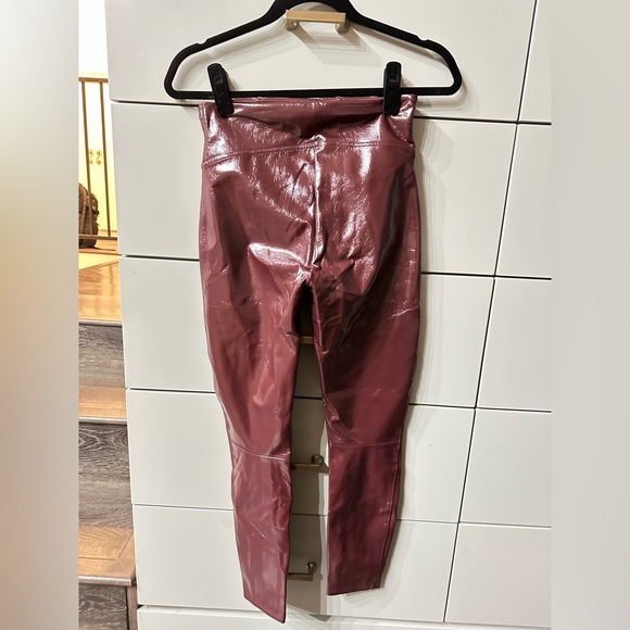 Spanx Faux Patent Leather Leggings Ruby BNWT Small Petite - Picture 4 of 9
